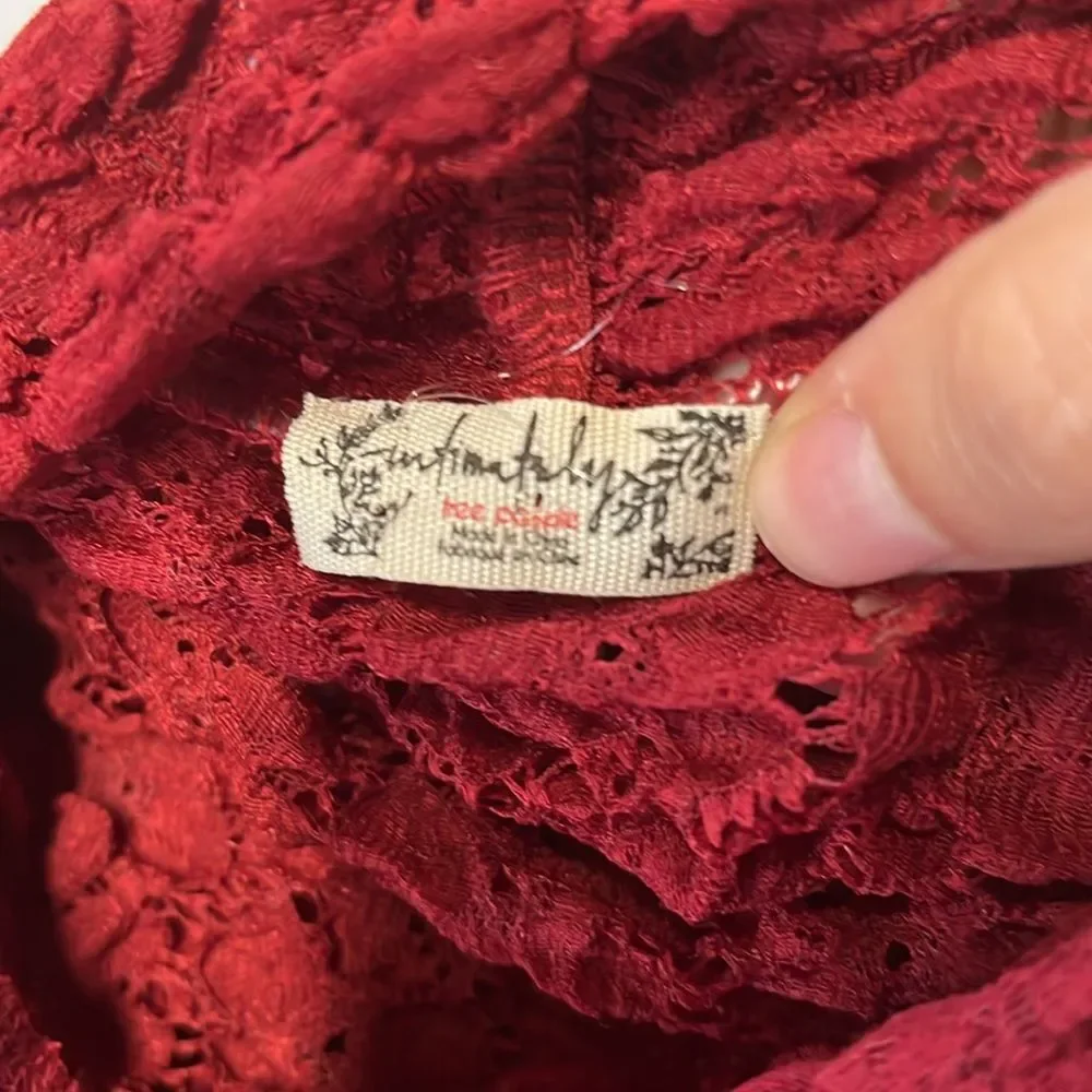 NWOT Free People |  Wo Day & Night Lace Long Sleeve Bodysuit Holly‎ Berry S